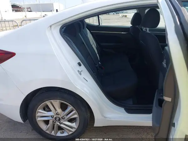 5NPD84LFXKH458488 2019 HYUNDAI ELANTRA - Image 8