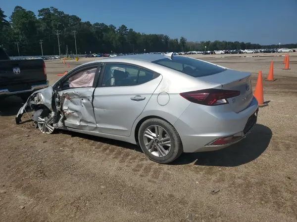 5NPD84LFXKH4595 2019 HYUNDAI ELANTRA - Image 2
