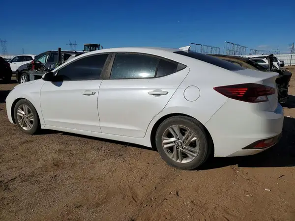 5NPD84LFXKH459513 2019 HYUNDAI ELANTRA - Image 2