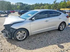 5NPD84LFXKH460564 2019 HYUNDAI ELANTRA