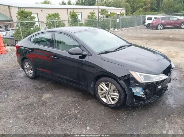 5NPD84LFXKH460662 2019 HYUNDAI ELANTRA - Image 1