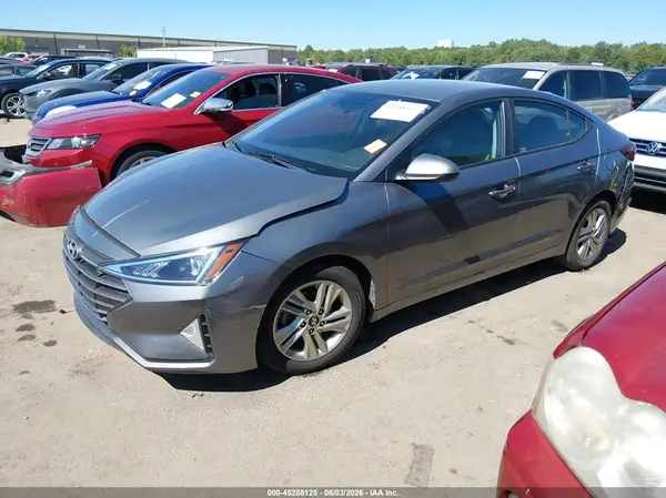 5NPD84LFXKH462394 2019 HYUNDAI ELANTRA - Image 2