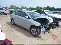 5NPD84LFXKH464890 2019 HYUNDAI ELANTRA