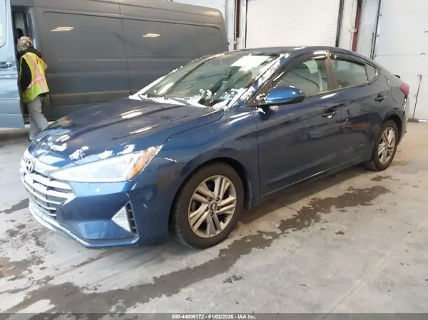 5NPD84LFXKH465294 2019 HYUNDAI ELANTRA - Image 2