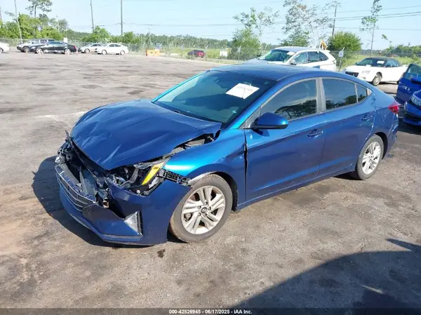 5NPD84LFXKH465795 2019 HYUNDAI ELANTRA - Image 2
