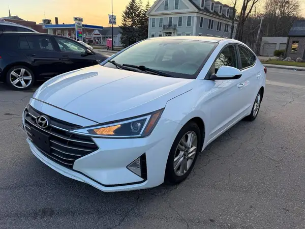 5NPD84LFXKH466350 2019 HYUNDAI ELANTRA - Image 2