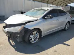 5NPD84LFXKH466929 2019 HYUNDAI ELANTRA