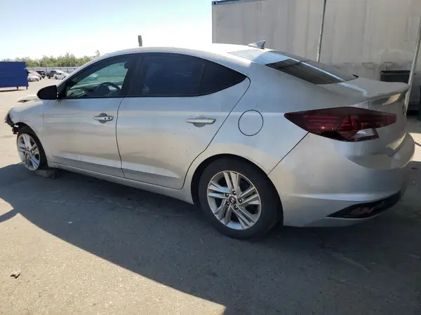 5NPD84LFXKH466929 2019 HYUNDAI ELANTRA - Image 2