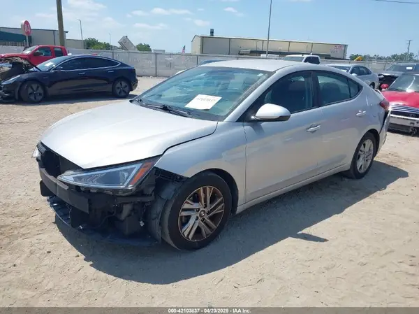 5NPD84LFXKH466932 2019 HYUNDAI ELANTRA - Image 2