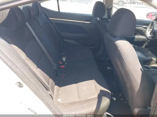 5NPD84LFXKH466932 2019 HYUNDAI ELANTRA - Image 8