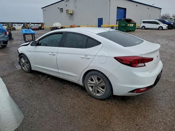 5NPD84LFXKH469281 2019 HYUNDAI ELANTRA - Image 2