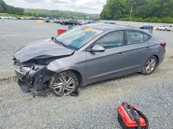 5NPD84LFXKH469765 2019 HYUNDAI ELANTRA