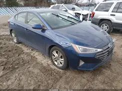 5NPD84LFXKH470656 2019 HYUNDAI ELANTRA