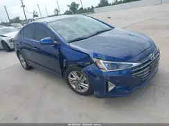 5NPD84LFXKH471158 2019 HYUNDAI ELANTRA