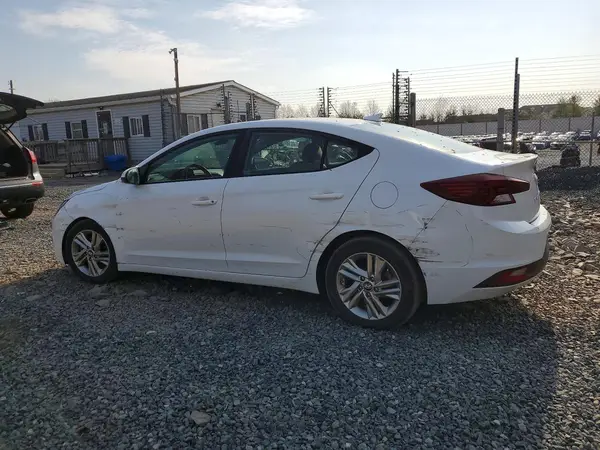 5NPD84LFXKH471418 2019 HYUNDAI ELANTRA - Image 2