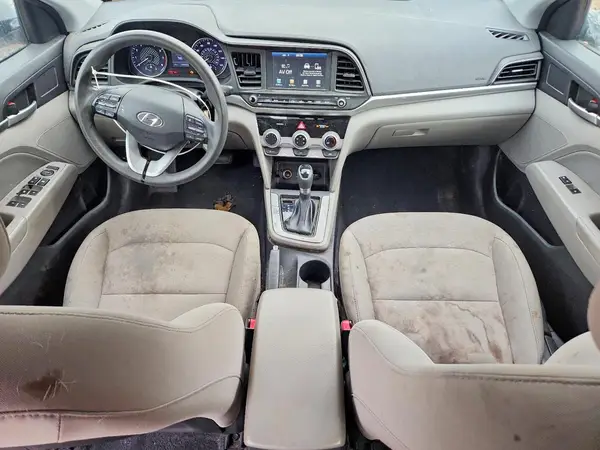 5NPD84LFXKH472424 2019 HYUNDAI ELANTRA - Image 8
