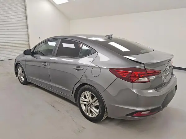 5NPD84LFXKH473380 2019 HYUNDAI ELANTRA - Image 2