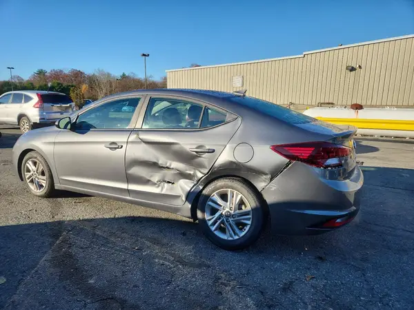5NPD84LFXKH478269 2019 HYUNDAI ELANTRA - Image 2
