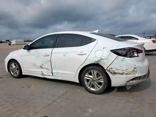 5NPD84LFXKH478577 2019 HYUNDAI ELANTRA - Image 2