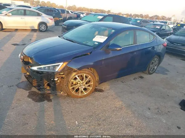 5NPD84LFXKH479289 2019 HYUNDAI ELANTRA - Image 2