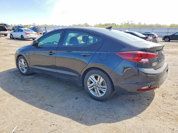 5NPD84LFXKH479499 2019 HYUNDAI ELANTRA - Image 2