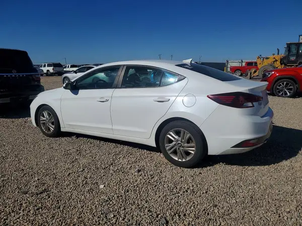 5NPD84LFXKH480300 2019 HYUNDAI ELANTRA - Image 2
