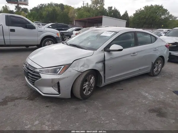 5NPD84LFXKH480443 2019 HYUNDAI ELANTRA - Image 2