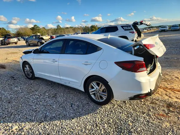 5NPD84LFXKH481415 2019 HYUNDAI ELANTRA - Image 2