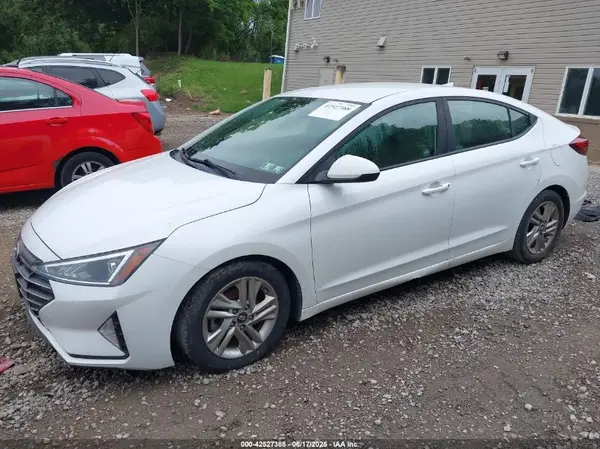 5NPD84LFXKH483178 2019 HYUNDAI ELANTRA - Image 2
