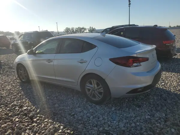 5NPD84LFXKH485903 2019 HYUNDAI ELANTRA - Image 2