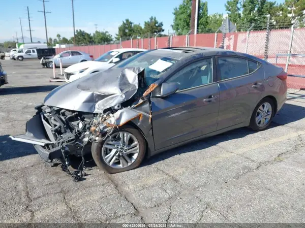 5NPD84LFXLH502054 2020 HYUNDAI ELANTRA - Image 2
