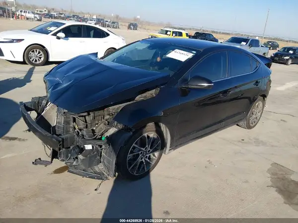 5NPD84LFXLH502359 2020 HYUNDAI ELANTRA - Image 2