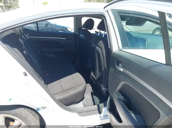 5NPD84LFXLH504144 2020 HYUNDAI ELANTRA - Image 8