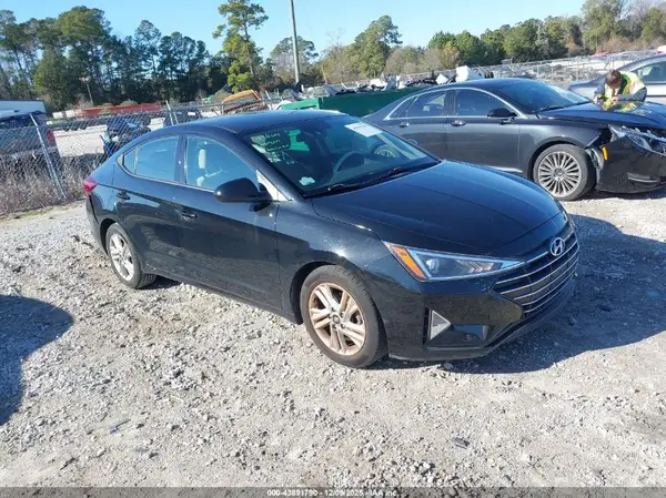 5NPD84LFXLH506900 2020 HYUNDAI ELANTRA - Image 1