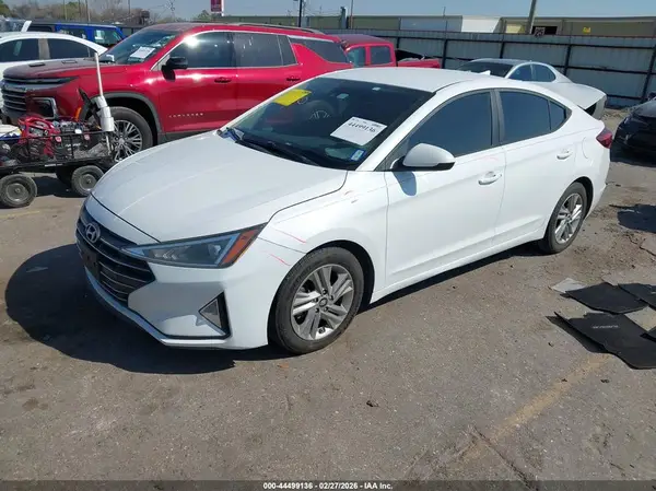 5NPD84LFXLH509585 2020 HYUNDAI ELANTRA - Image 2
