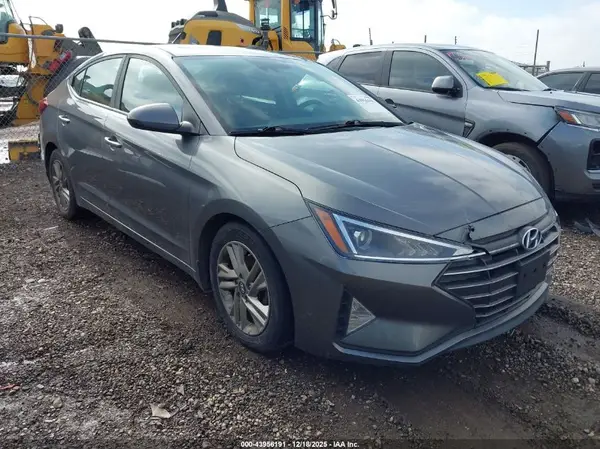 5NPD84LFXLH519257 2020 HYUNDAI ELANTRA - Image 1