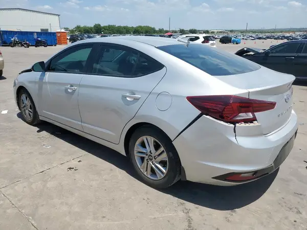 5NPD84LFXLH520070 2020 HYUNDAI ELANTRA - Image 2
