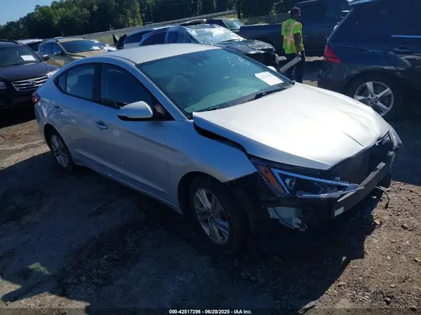 5NPD84LFXLH523891 2020 HYUNDAI ELANTRA - Image 1