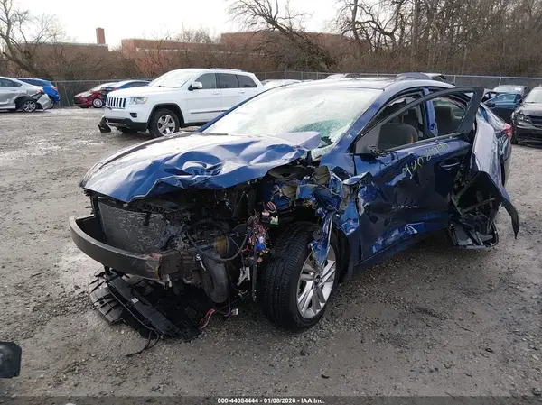 5NPD84LFXLH524040 2020 HYUNDAI ELANTRA - Image 2