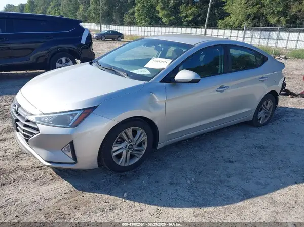 5NPD84LFXLH532154 2020 HYUNDAI ELANTRA - Image 2