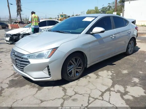 5NPD84LFXLH538732 2020 HYUNDAI ELANTRA - Image 2