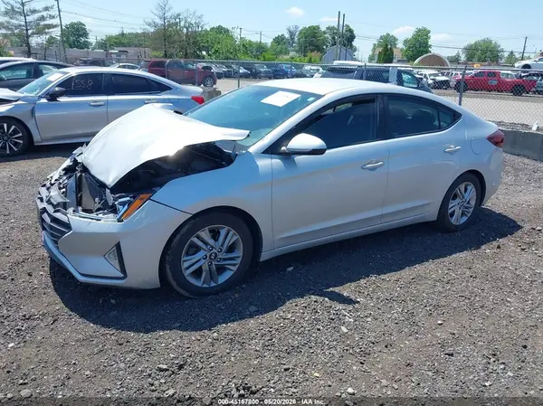 5NPD84LFXLH539525 2020 HYUNDAI ELANTRA - Image 2