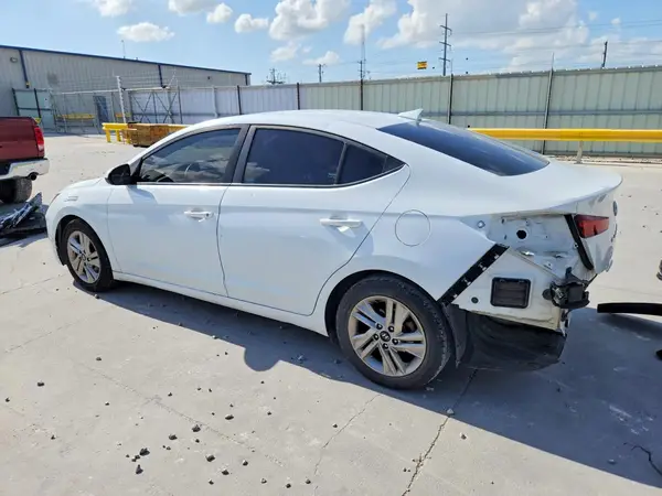 5NPD84LFXLH540593 2020 HYUNDAI ELANTRA - Image 2
