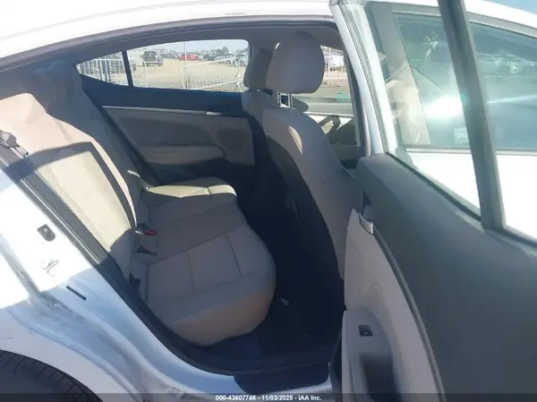 5NPD84LFXLH543140 2020 HYUNDAI ELANTRA - Image 8