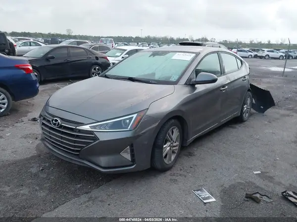5NPD84LFXLH545437 2020 HYUNDAI ELANTRA - Image 2