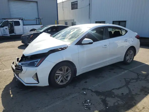 5NPD84LFXLH546149 2020 HYUNDAI ELANTRA - Image 1