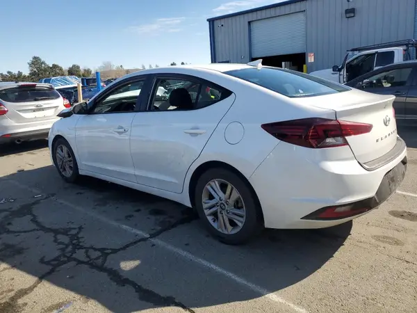 5NPD84LFXLH546149 2020 HYUNDAI ELANTRA - Image 2