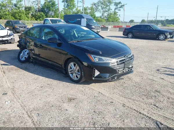5NPD84LFXLH547463 2020 HYUNDAI ELANTRA - Image 1