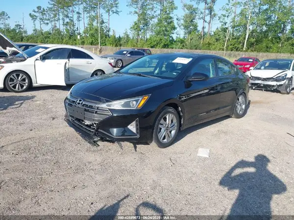 5NPD84LFXLH547463 2020 HYUNDAI ELANTRA - Image 2