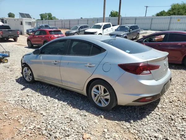 5NPD84LFXLH551447 2020 HYUNDAI ELANTRA - Image 2